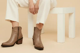 ¿Cómo elegir los botines cowboy perfectos para mujer?