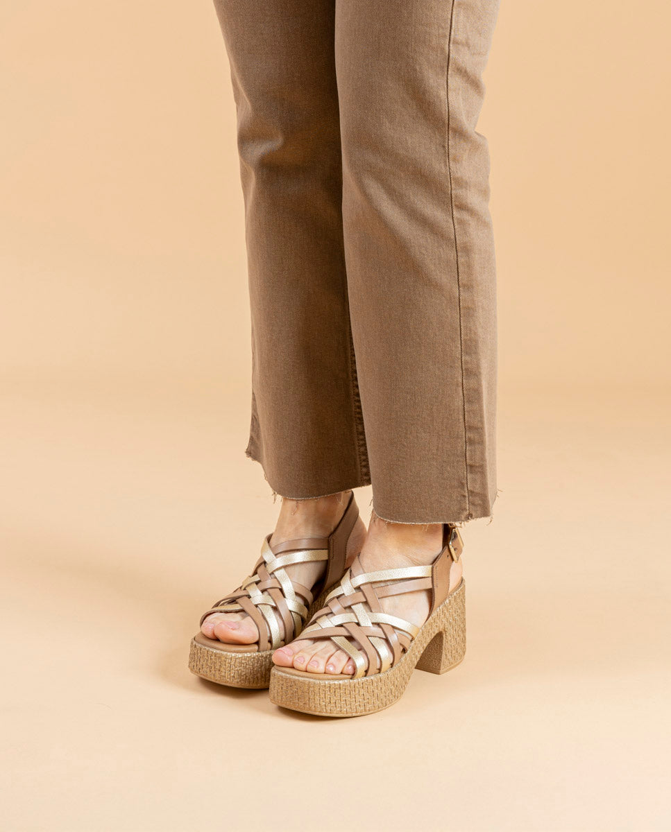 Sandalia De Tacón De Piel Tiras Taupe Oro Jazmín – PORRONET