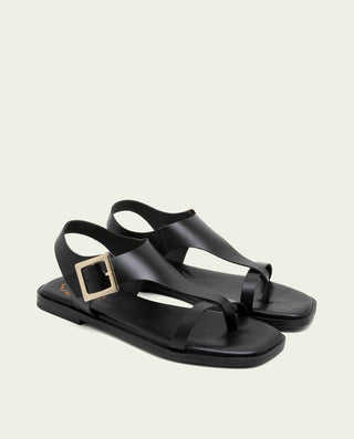 SANDALIA PLANA DE PIEL CON HEBILLA BERTA NEGRO