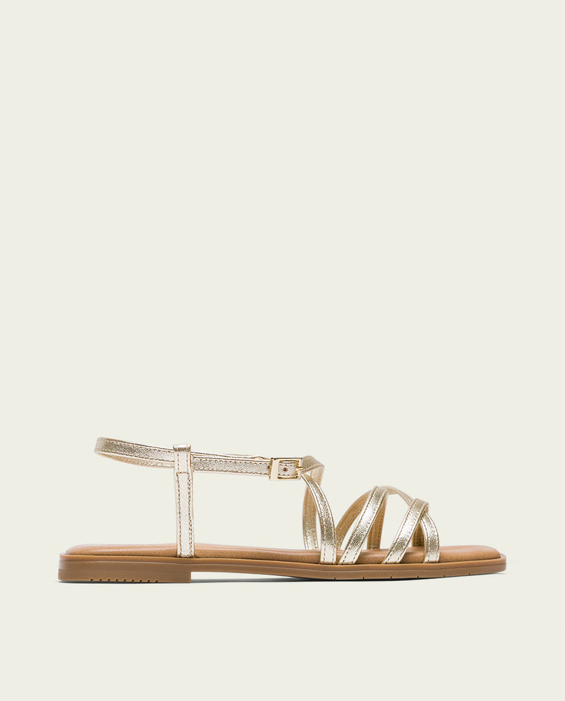 Sandalia plana de piel Bonnie oro