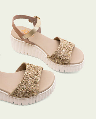 Sandalia de cuña de piel de tiras Eider taupe oro