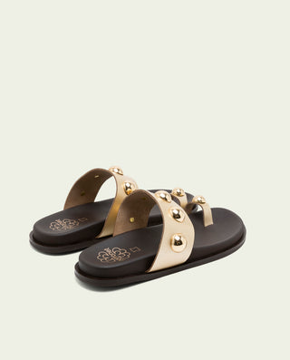 SANDALIA PLANA DE PIEL DE TIRAS HADID ORO