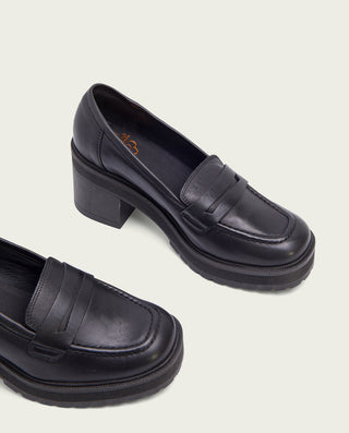 MOCASINES DE TACÓN NEGROS  RAHEL