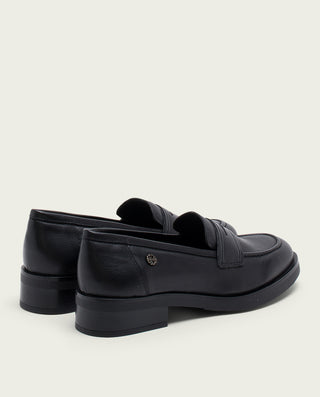 MOCASINES DE PIEL NEGROS EVA