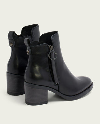BOTINES DE PIEL NEGRA CON CREMALLERA JAELA