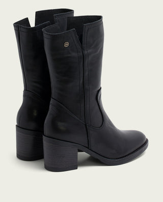 BOTAS DE PIEL NEGRA CON CREMALLERA JANIA