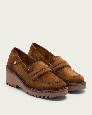 MOCASINES DE PIEL CON CUÑA CUERO LAIA