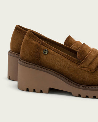 MOCASINES DE PIEL CON CUÑA CUERO LAIA