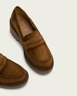 MOCASINES DE PIEL CON CUÑA CUERO LAIA