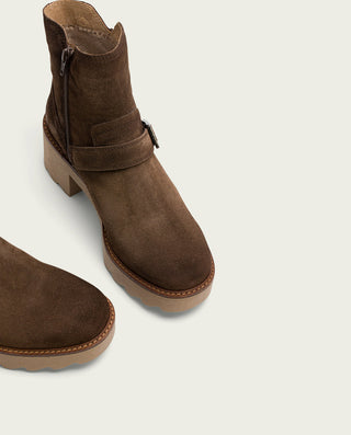 BOTINES DE PIEL CON CREMALLERA MOKA MAR