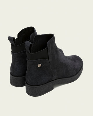 BOTINES DE PIEL CARBON CON ELÁSTICOS ANNA