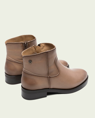 BOTINES DE PIEL TAUPE CON CREMALLERA BÁRBARA