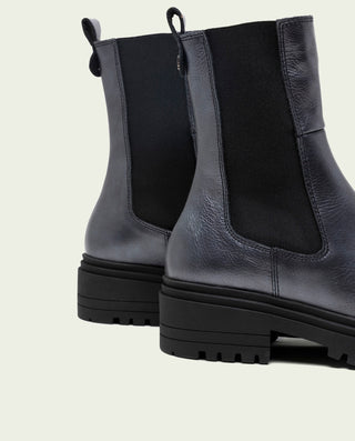 BOTINES DE PIEL METALIZADA MOKA CON ELÁSTICOS CAMILA
