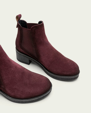 BOTINES DE PIEL BURDEOS CON ELÁSTICOS DÁMARIS