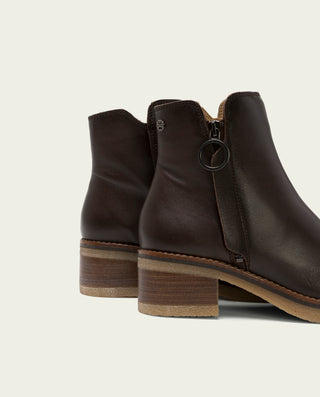 BOTINES DE PIEL MOKA CON CREMALLERA DELIA