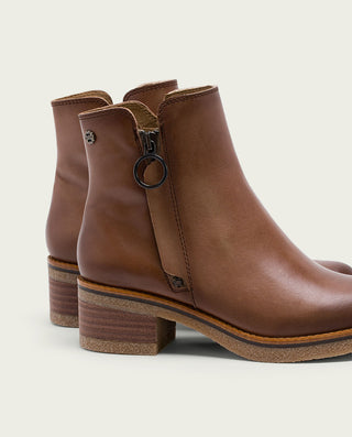 BOTINES DE PIEL TAUPE CON CREMALLERA DELIA