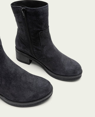 BOTINES DE PIEL CARBÓN CON CREMALLERA DANIELA
