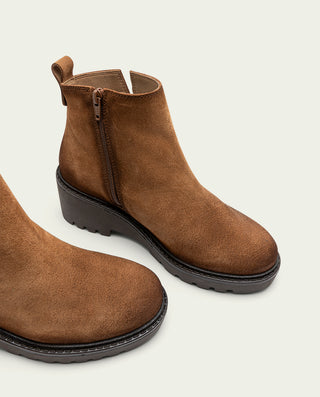 BOTINES DE PIEL CON CUÑA Y CREMALLERA CUERO ELISA