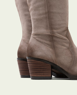 BOTAS COWBOY DE PIEL TAUPE CON CREMALLERA HELGA