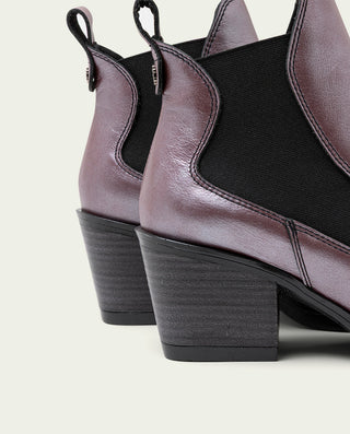 BOTINES COWBOY DE PIEL BURDEOS METALIZADA FANNY