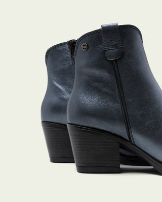 BOTINES COWBOY DE PIEL METALIZADA PLOMO FÁTIMA