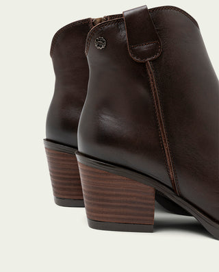 BOTINES COWBOY DE PIEL MOKA CON CREMALLERA FRIDA