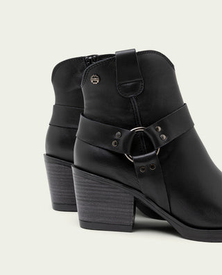 BOTINES COWBOY DE PIEL NEGRO CON CREMALLERA FABIANA
