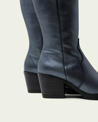 BOTAS COWBOY DE PIEL METALIZADA PLOMO FABILA