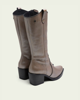 BOTAS COWBOY DE PIEL PLATINO FABILA