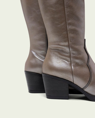 BOTAS COWBOY DE PIEL PLATINO FABILA