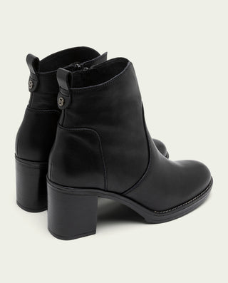 BOTINES DE PIEL DE TACÓN NEGRO RAQUEL