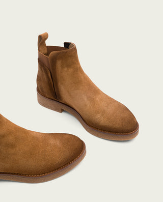 BOTINES DE PIEL CON ELÁSTICOS ISABEL CUERO