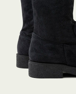 BOTAS ALTAS DE PIEL CON CREMALLERA INÉS CARBÓN
