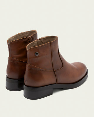 BOTINES DE PIEL CON CREMALLERA JIMENA CUERO