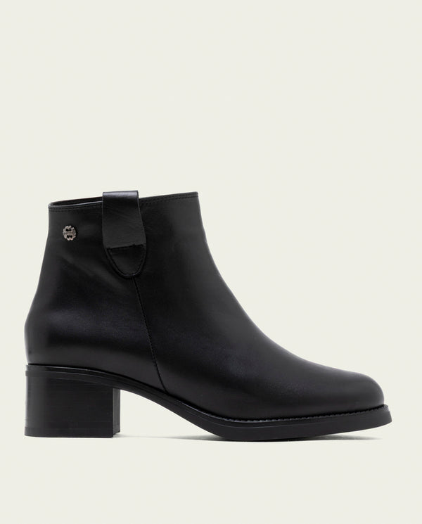 BOTINES DE PIEL DE TACÓN OLGA NEGRO