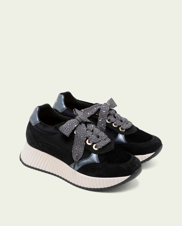 DEPORTIVAS PLANAS DE PIEL Y TERCIOPELO ZOE NEGRO