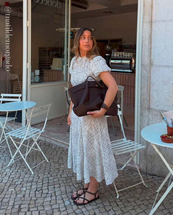 Sandalia de dedo de piel Abril moka