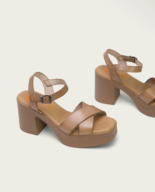 SANDALIA TACÓN PIEL TAUPE ZOE