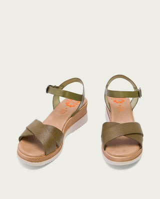 SANDALIA CUÑA PIEL KAKI FIORE