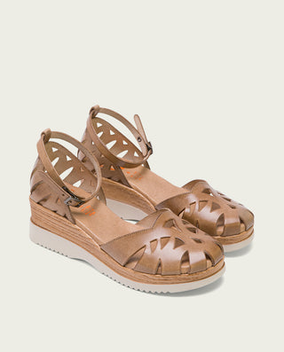 SANDALIA CUÑA PIEL TAUPE LEIRE