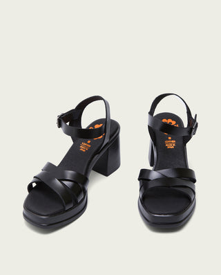 SANDALIA TACON MEDIO DE PIEL NEGRO NICOLE